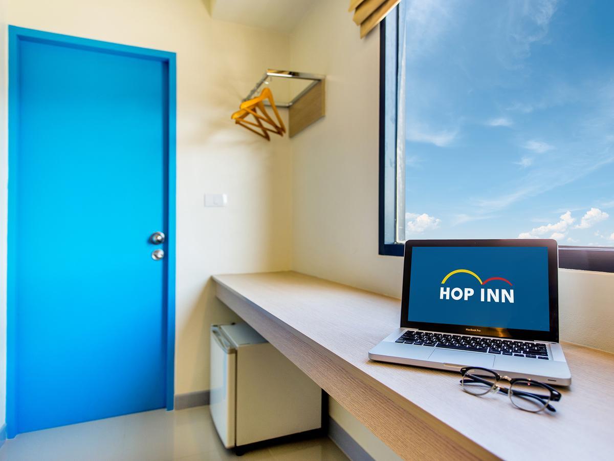 Hop Inn Накхонсаван Экстерьер фото